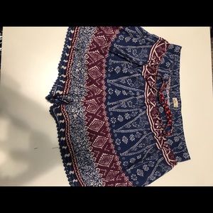 Hollister Flowy Shorts